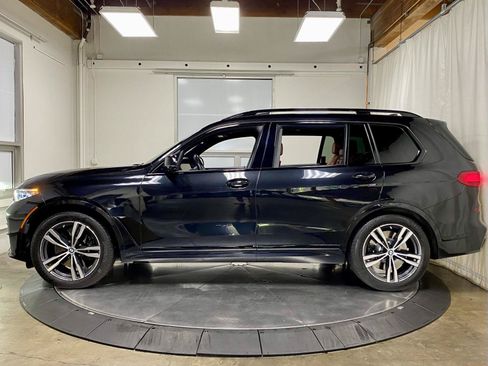 Used 2022 BMW X7 M50i AWD/4WD image 6