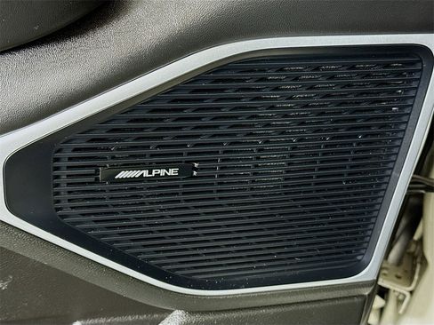 Used 2022 Jeep Wagoneer Series II image 11