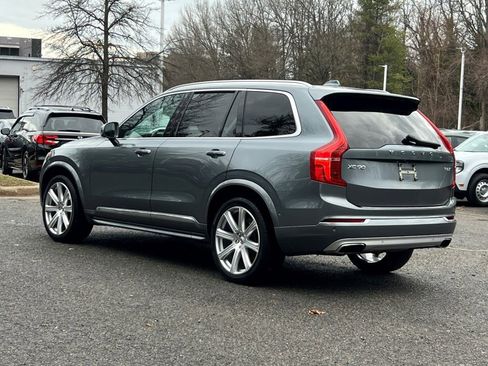 Used 2019 Volvo XC90 T6 Inscription w/ Luxury Package image 4