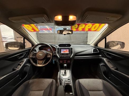 Used 2019 Subaru Crosstrek 2.0i Premium image 14