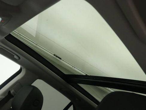 New 2026 Mercedes-Benz GLE 350 4MATIC image 13