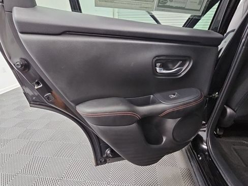 Used 2025 Honda HR-V Sport image 29