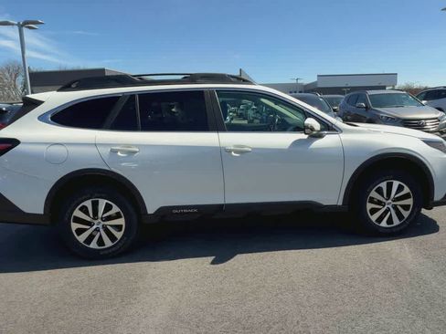 Used 2021 Subaru Outback Premium w/ Popular Package #1 AWD/4WD image 9