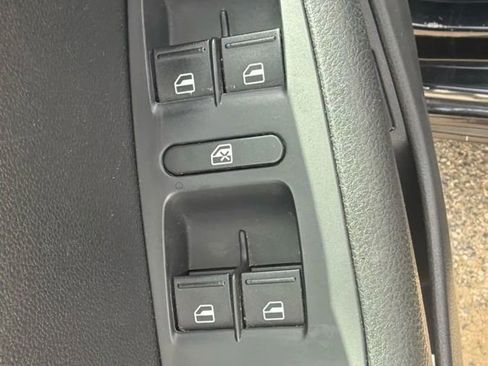 Used 2015 Volkswagen Jetta SE FWD image 15