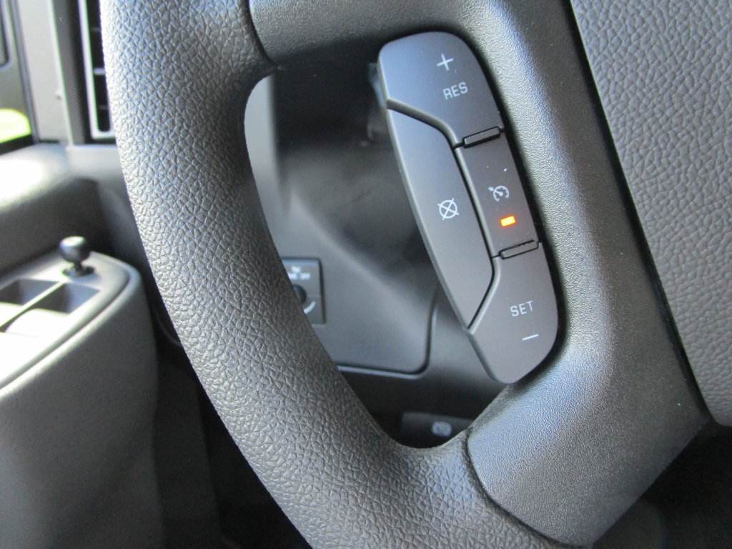 New 2025 Chevrolet Express 2500 w/ Driver Convenience Package RWD image 29