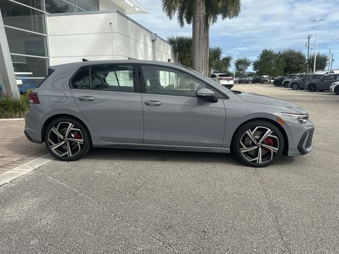 New 2026 Volkswagen GTI SE image 5
