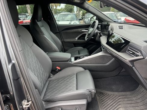 Used 2025 Audi SQ5 Premium Plus AWD/4WD image 33