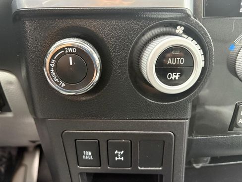 Used 2019 Toyota Sequoia SR5 image 35