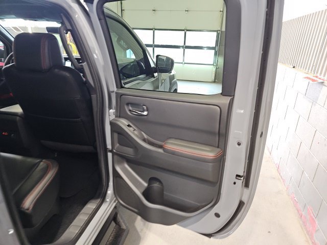 Certified 2025 Nissan Frontier PRO-4X w/ Pro Premium Package AWD/4WD image 22