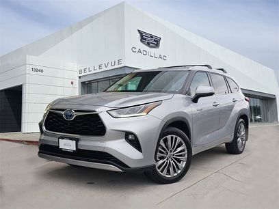Used 2021 Toyota Highlander Platinum