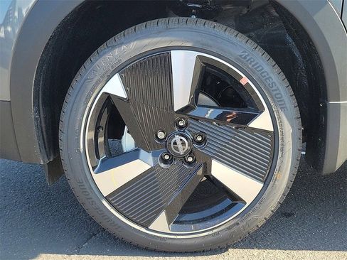 New 2026 Nissan Kicks SR w/ SR Premium Package image 17