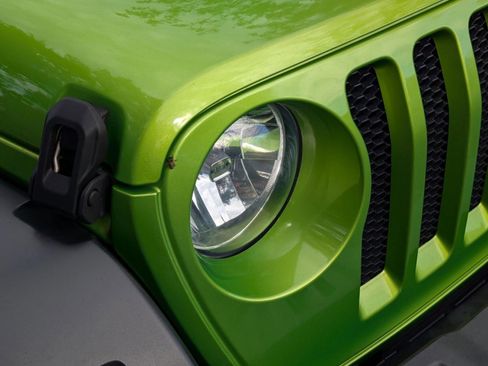 Used 2019 Jeep Wrangler Unlimited Sport image 25