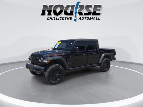 Used 2023 Jeep Gladiator Mojave AWD/4WD image 4