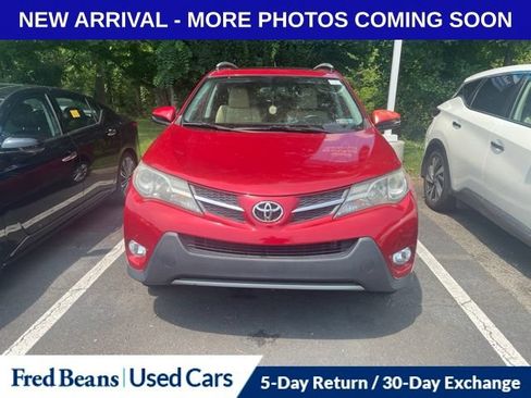 Used 2014 Toyota RAV4 Limited AWD/4WD image 2