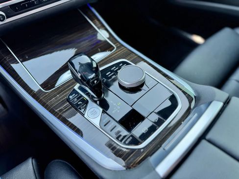 Used 2020 BMW X5 xDrive40i w/ Convenience Package image 28