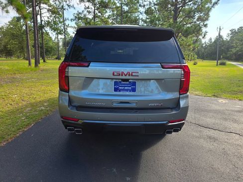New 2026 GMC Yukon AT4 w/ AT4 Premium Plus Package AWD/4WD image 4