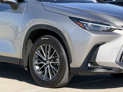 Certified 2026 Lexus NX 350 AWD w/ Accessory Package (2T) image 4