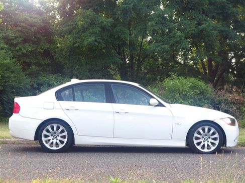 Used 2008 BMW 328i Sedan RWD image 5