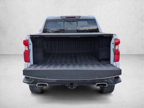Used 2021 Chevrolet Silverado 1500 LT Trail Boss w/ Convenience Package II image 7