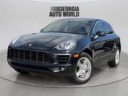 Used 2017 Porsche Macan S image 11