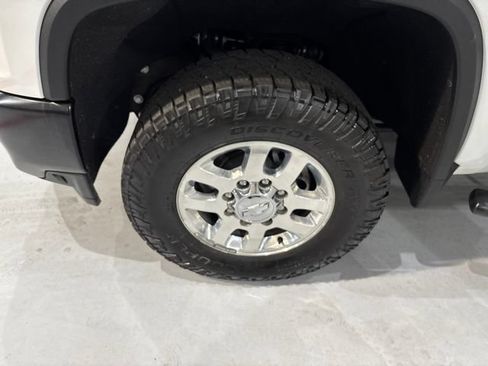 Used 2021 Chevrolet Silverado 2500 W/T w/ WT Convenience Package AWD/4WD image 33