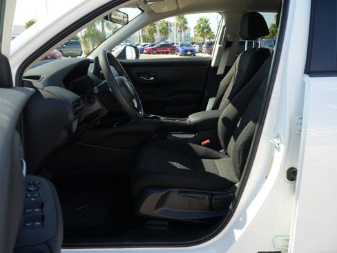 New 2026 Honda HR-V LX image 16