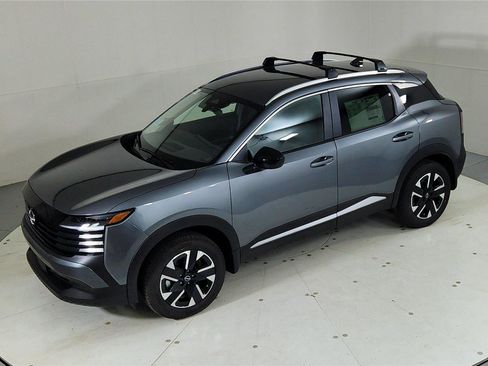 New 2026 Nissan Kicks SV w/ Charging Package image 37