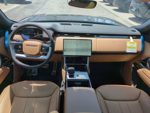 New 2026 Land Rover Range Rover SE AWD/4WD image 25