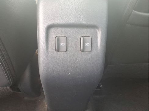 Used 2023 Nissan Kicks SR w/ SR Premium Package FWD image 14