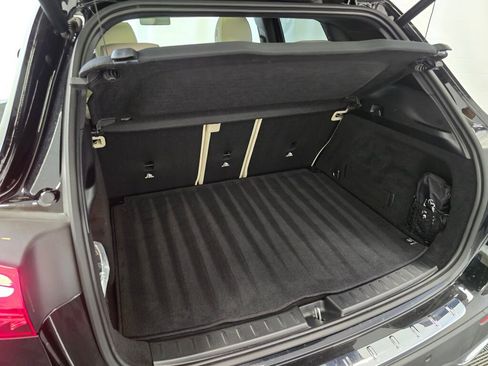 Used 2025 Mercedes-Benz GLA 250 4MATIC image 19
