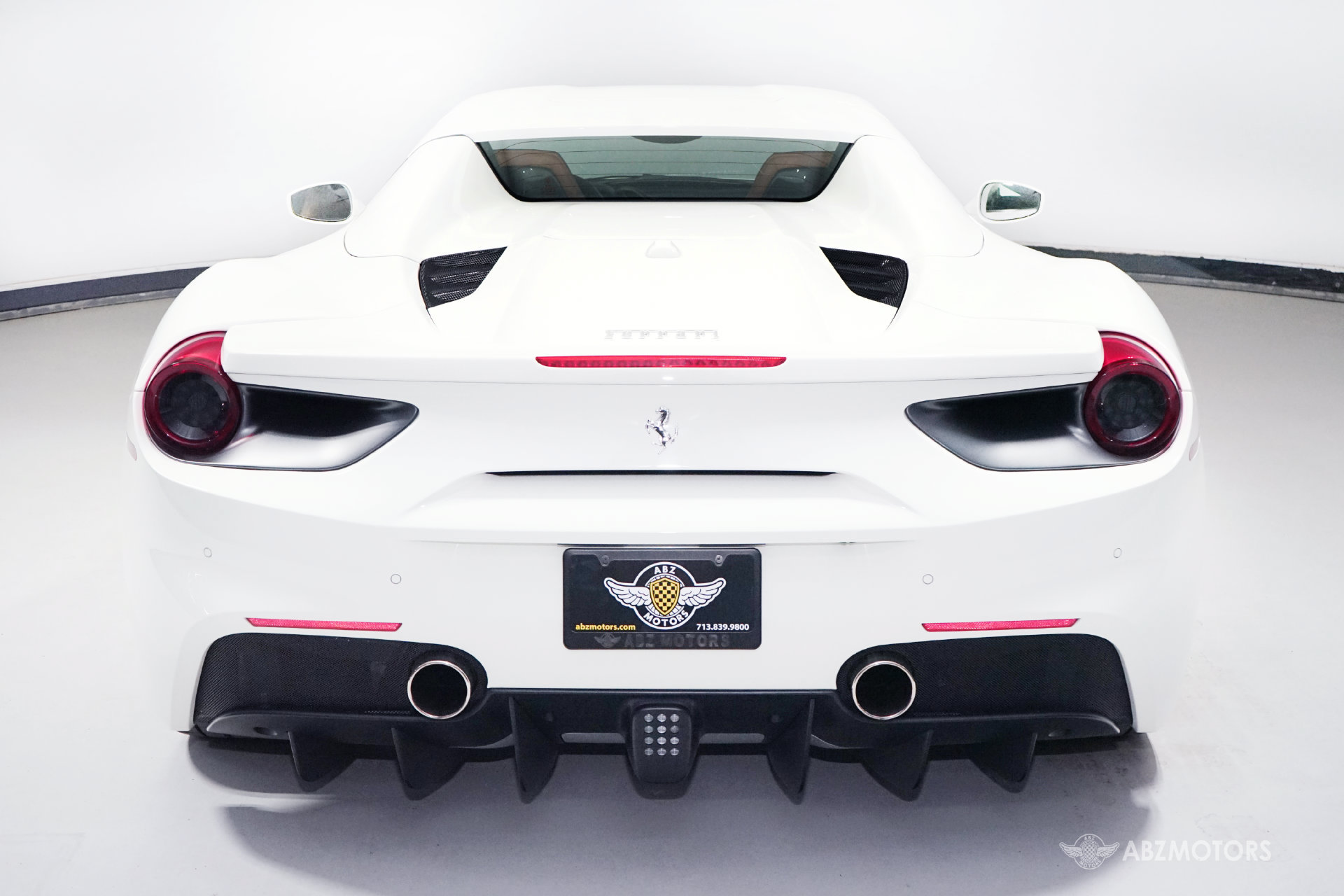 Used 2018 Ferrari 488 Spider RWD image 7