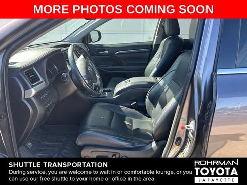 Used 2016 Toyota Highlander Limited Platinum AWD/4WD image 6