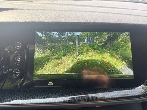 Used 2023 Buick Envision Preferred FWD image 11