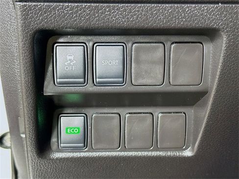 Used 2016 Nissan Rogue SV w/ SV Moonroof Package image 20