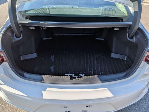 Used 2023 Acura TLX FWD image 32