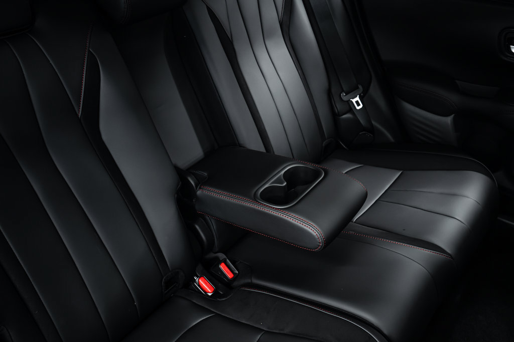 Used 2025 Acura ADX A-Spec FWD image 32