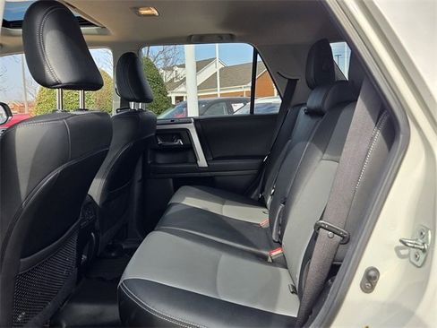 Used 2023 Toyota 4Runner SR5 Premium w/ Moonroof Package image 6