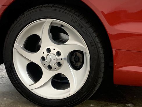 Used 2005 Mercedes-Benz SL 500 image 37