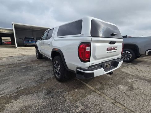 Used 2023 GMC Canyon AT4 w/ Canyon Safety Plus Package AWD/4WD image 4