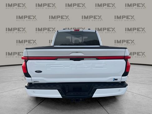 Used 2022 Ford F150 Lightning Lariat w/ Equipment Group 511A High image 4