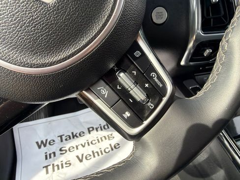 Used 2022 Kia Sorento SX AWD/4WD image 20