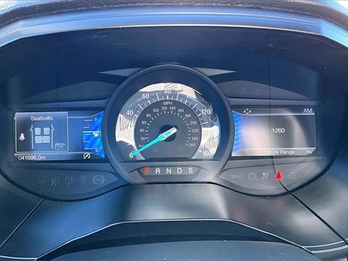 Used 2024 Ford Edge Titanium image 15