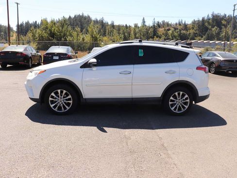 Used 2018 Toyota RAV4 Limited w/ All Weather Liner Package AWD/4WD image 8