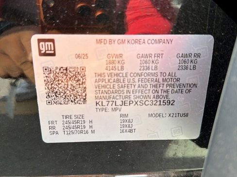 Used 2025 Chevrolet Trax RS image 13