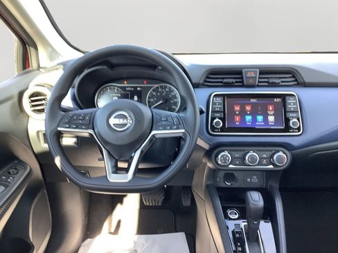 Used 2025 Nissan Versa SV w/ Trunk Package image 17