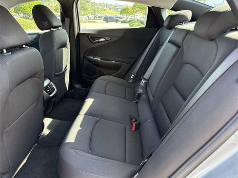 Used 2024 Chevrolet Malibu LT image 10