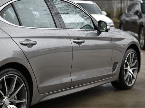 New 2026 Genesis G70 2.5T Prestige image 8