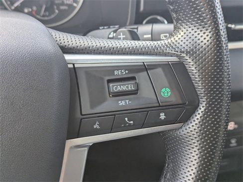 Used 2022 Mitsubishi Outlander SE image 30