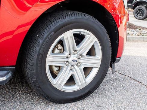 Certified 2020 Ford Expedition XLT w/ Equipment Group 202A image 8