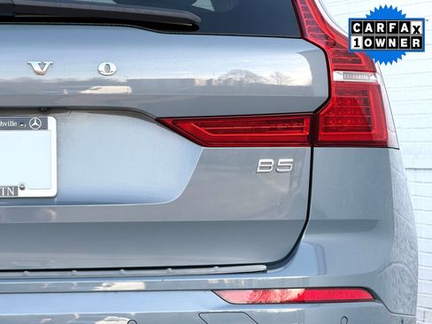 Used 2023 Volvo XC60 B5 Plus w/ Protection Package Premier image 12